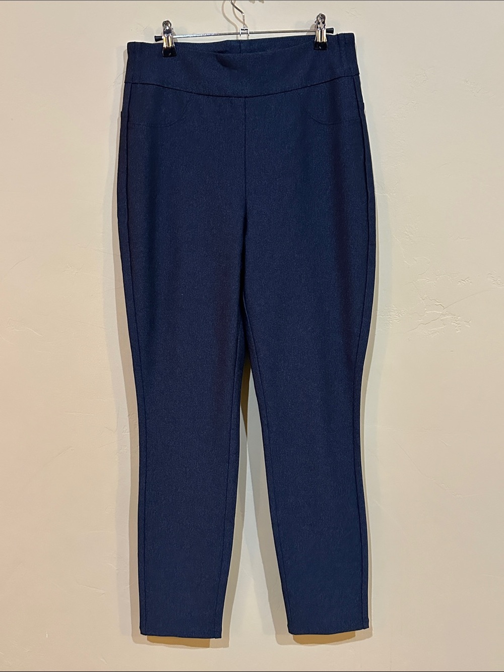 Women's Navy Ponte Pull-On Pants